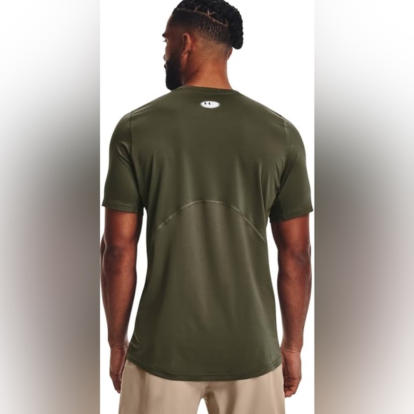 Under Armour HeatGear shirt - Picture 2 of 7